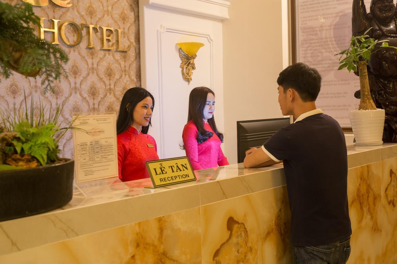 Hotel Royal Tuy Hoa Bagian luar foto